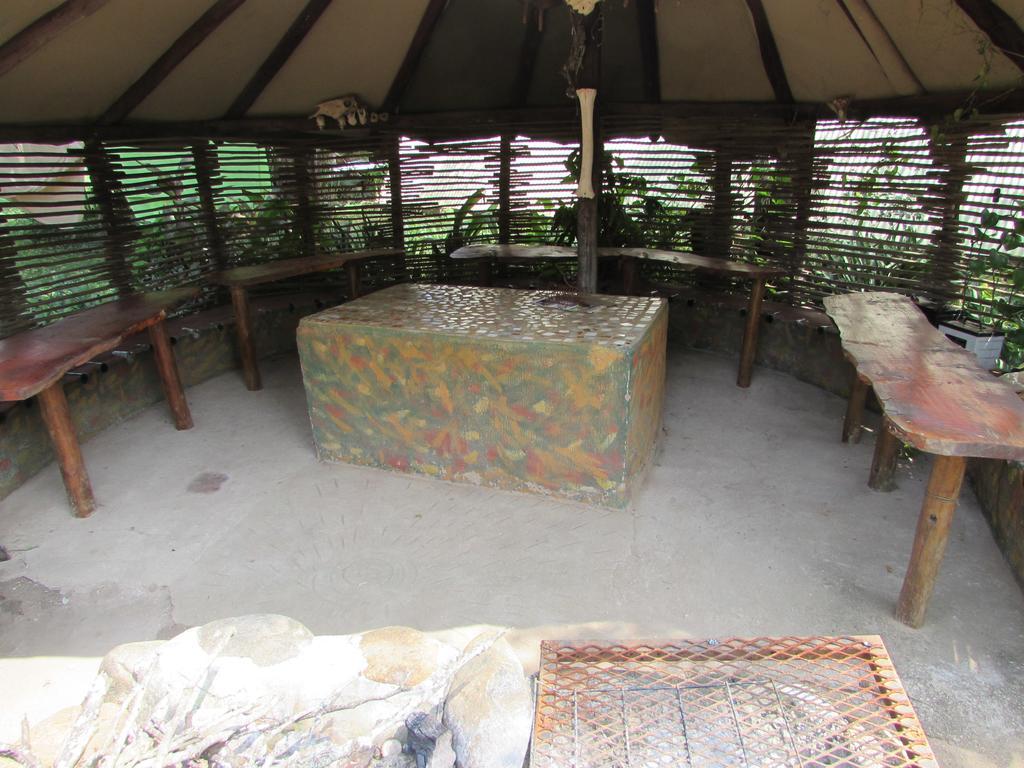 Amanzimlotzi Riverside Bush Camp 호에드스프뤼트 외부 사진