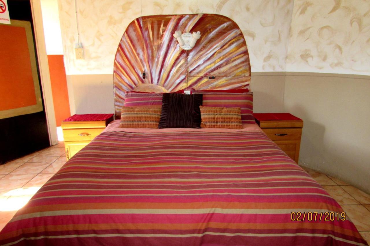 Amanzimlotzi Riverside Bush Camp 호에드스프뤼트 외부 사진